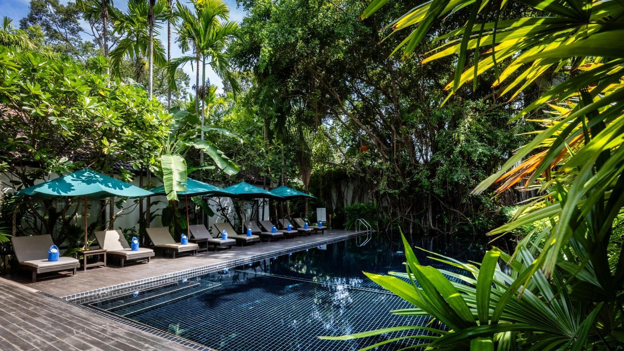 Lynnaya Urban River Hotel 5*