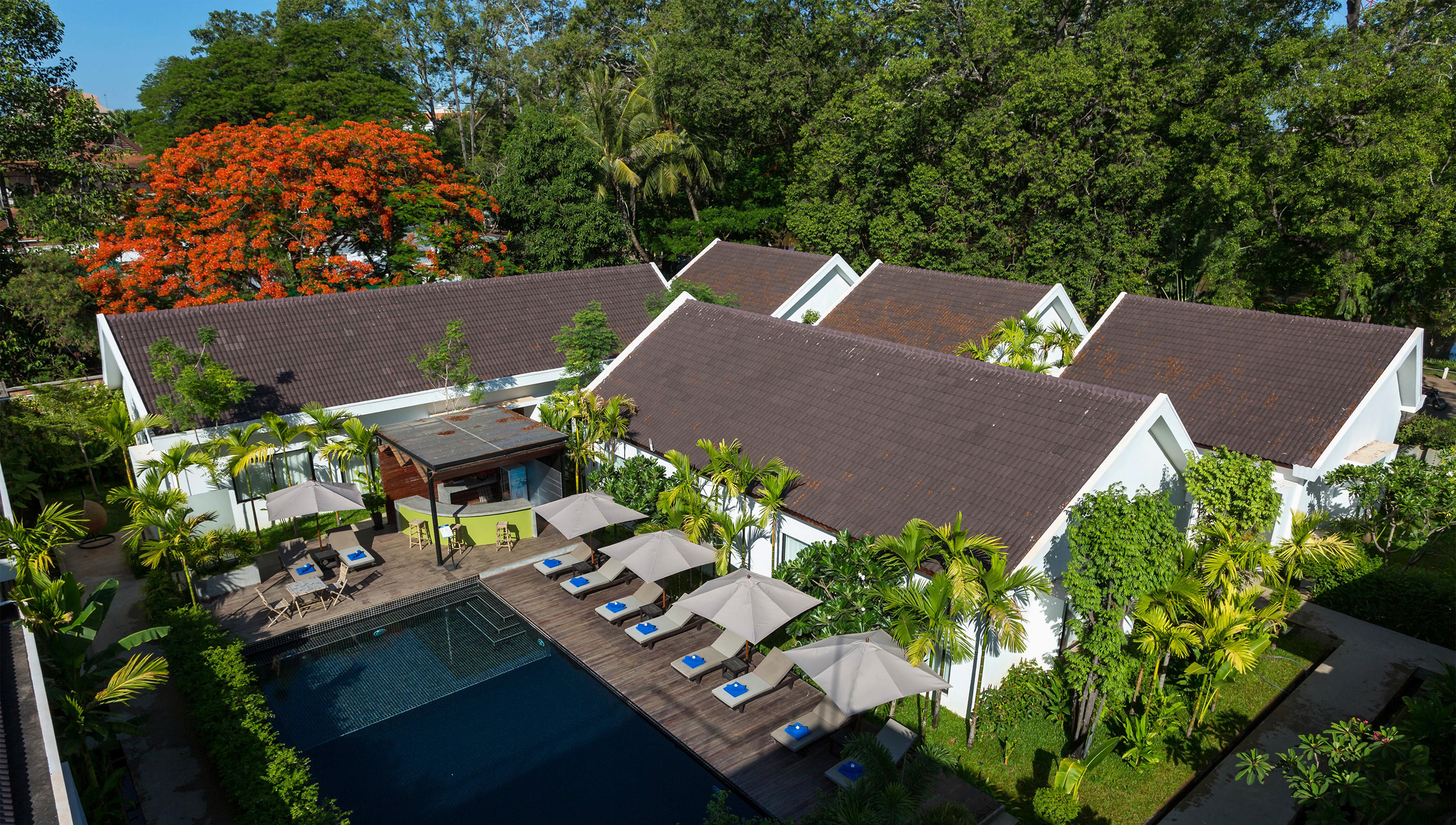 Lynnaya Urban River Hotel 5*