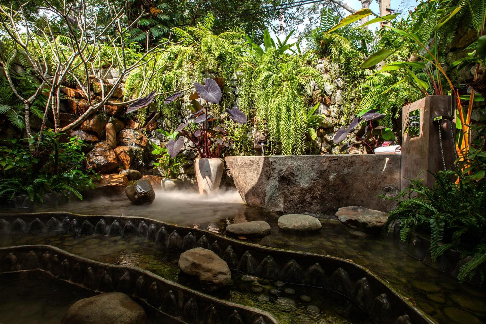 Hotel Lynnaya Urban River Siem Reap